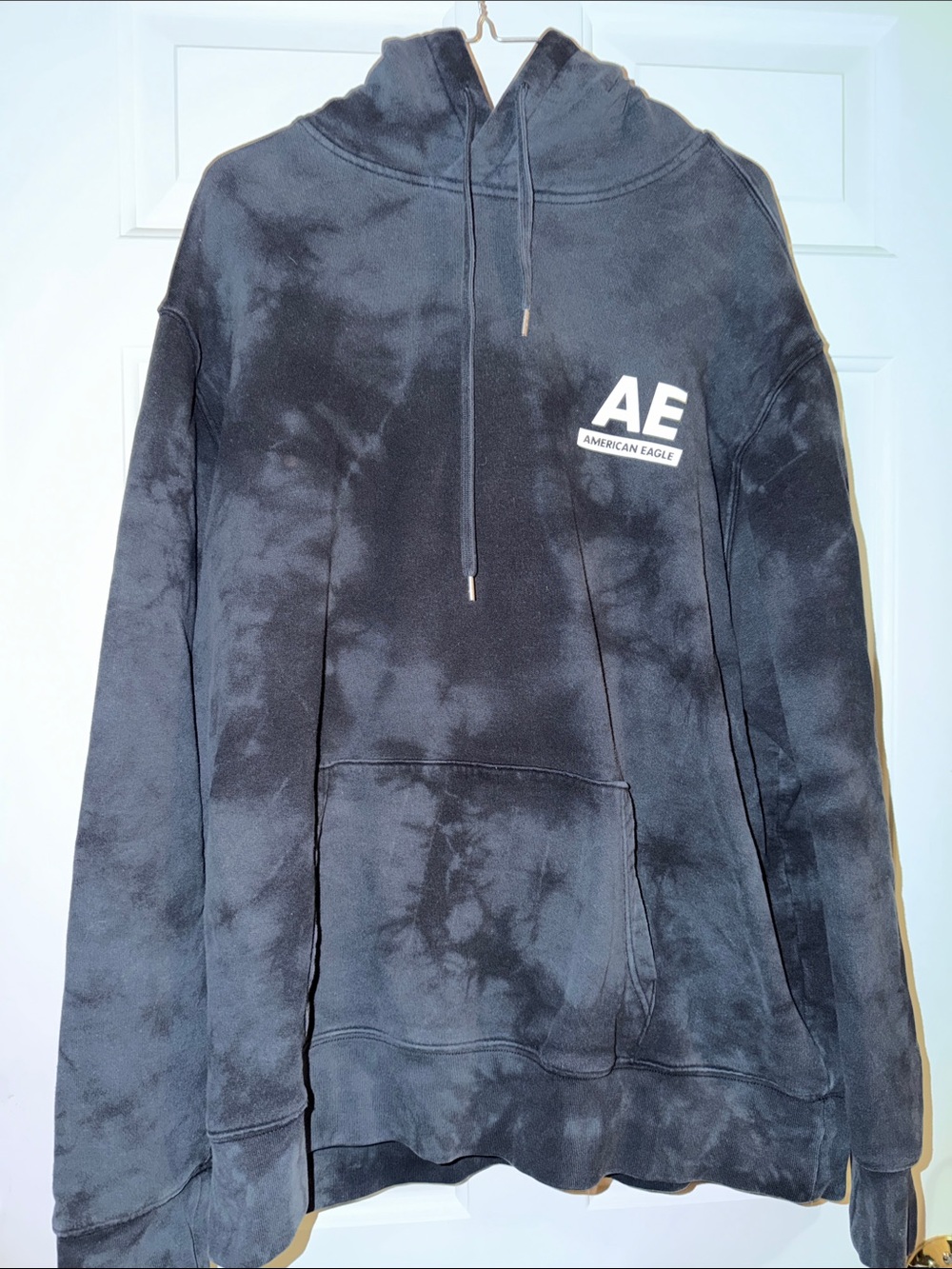 American Eagle Outfitters Black Tie-Dye Crewneck Hoodie